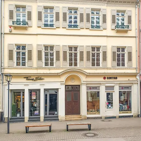 Charmante Altbauwohnung Im Herzen Der Altstadt Apartmán *