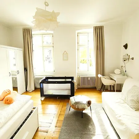 Apartamento Charmante, Ruhige Im Herzen Der Altstadt Von *