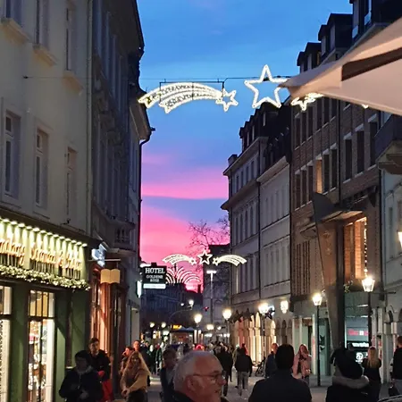 Charmante, Ruhige Wohnung Im Herzen Der Altstadt Von Heidelberg Appartement *