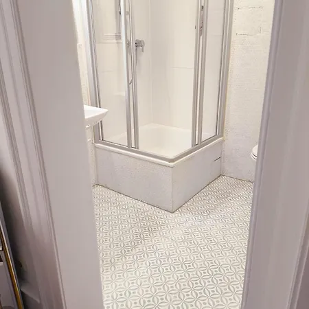 Charmante, Ruhige Wohnung Im Herzen Der Altstadt Von Heidelberg